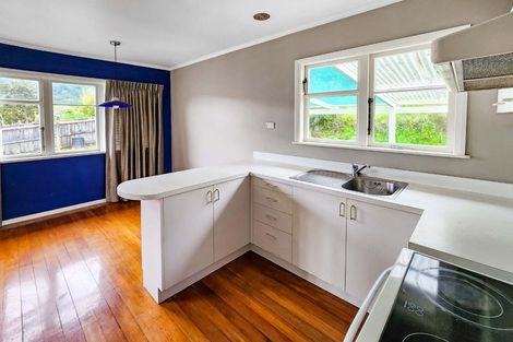 Photo of property in 59 Raukawa Street, Stokes Valley, Lower Hutt, 5019