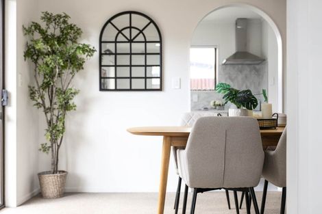 Photo of property in 2/126 Carruth Road, Papatoetoe, Auckland, 2025