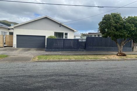 Photo of property in 26 Porutu Street, Fairfield, Lower Hutt, 5011