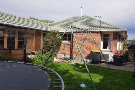 Photo of property in 26 Crofton Road, Harewood, Christchurch, 8051