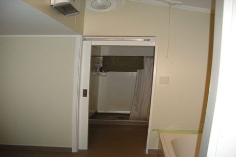 Photo of property in 52 Milne Terrace, Island Bay, Wellington, 6023