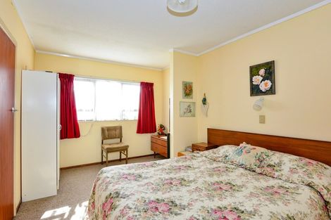 Photo of property in 218 Tudor Avenue, Mayfair, Hastings, 4122