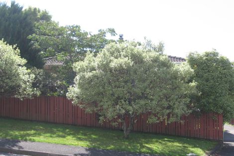Photo of property in 30 Newham Place, Henderson, Auckland, 0612