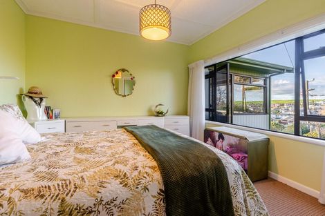 Photo of property in 69 Foster Road, Temple View, Hamilton, 3290