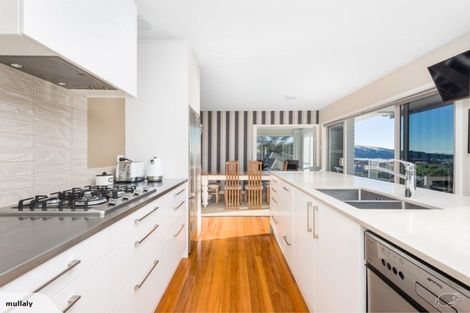 Photo of property in 41 Te Awakura Terrace, Mount Pleasant, Christchurch, 8081