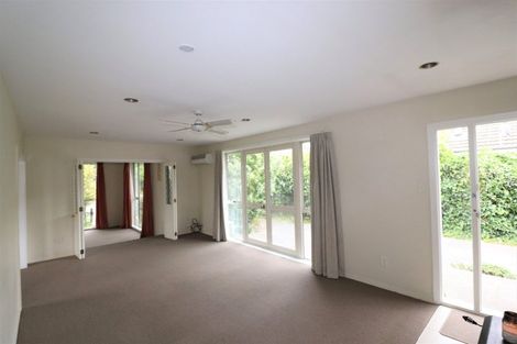 Photo of property in 4 Leeman Place, Redwood, Christchurch, 8051