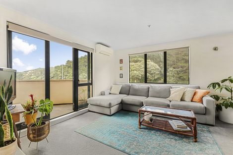 Photo of property in 568c Adelaide Road, Berhampore, Wellington, 6023