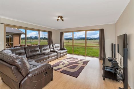 Photo of property in 124 Hodgsons Road, Loburn, Rangiora, 7472