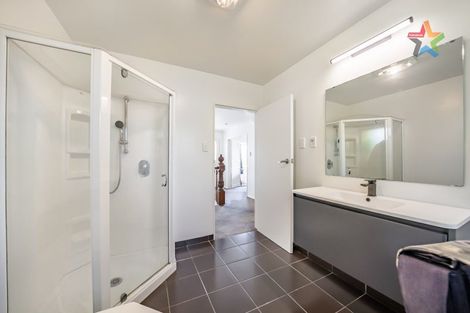 Photo of property in 28 Gurney Road, Kelson, Lower Hutt, 5010