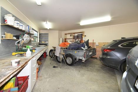 Photo of property in 9 Domain Crescent, Muriwai, Waimauku, 0881