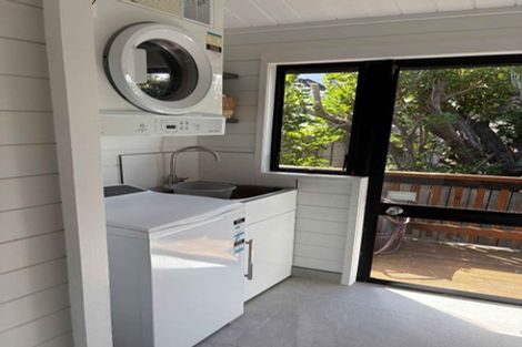 Photo of property in 5 Nyssa Place, Totara Heights, Auckland, 2105