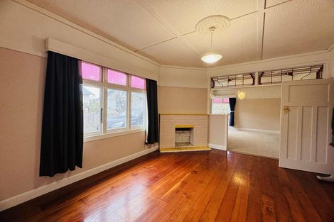 Photo of property in 37 Bryant Street, Takaro, Palmerston North, 4412