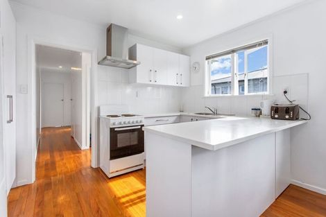 Photo of property in 5 Glenburn Place, Papakura, 2110