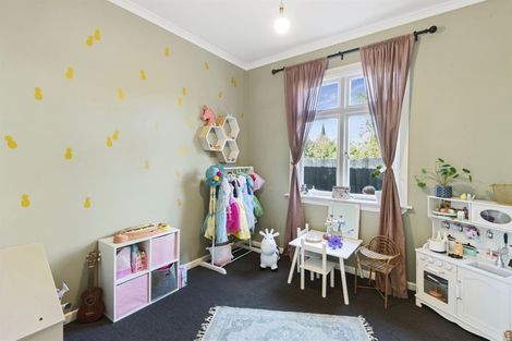 Photo of property in 37 Medway Street, Richmond, Christchurch, 8013