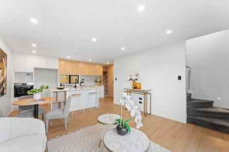 Photo of property in 6/12 Hamlin Road, Mount Wellington, Auckland, 1060