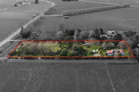 Photo of property in 1366 Rangiotu Road, Tiakitahuna, Palmerston North, 4477