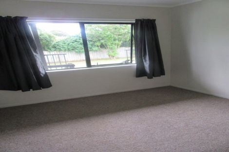 Photo of property in 31 Delaware Grove, Totara Park, Upper Hutt, 5018