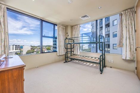 Photo of property in 10a/2 Saint Martins Lane, Grafton, Auckland, 1010