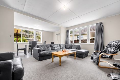 Photo of property in 36 Fleet Street, Naenae, Lower Hutt, 5011