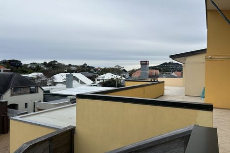 Photo of property in 2h Hatton Street, Karori, Wellington, 6012