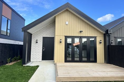 Photo of property in 10 Waikaha Street, Pokeno, 2472