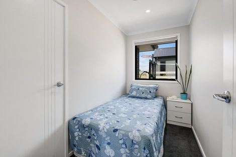 Photo of property in 22 Awatiro Drive, Kaukapakapa, 0871