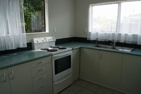 Photo of property in 13 Balloch Street, Randwick Park, Auckland, 2105