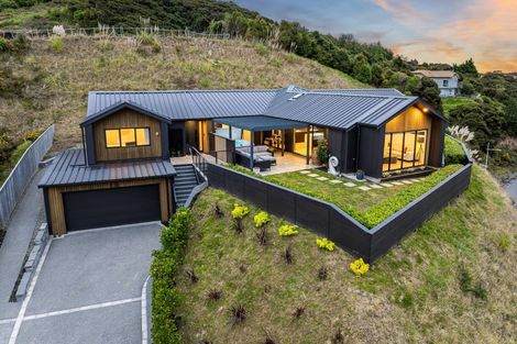 Photo of property in 23 Banks Boulevard, Whitby, Porirua, 5024