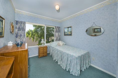 Photo of property in 19 Maxwelton Drive, Mairangi Bay, Auckland, 0630
