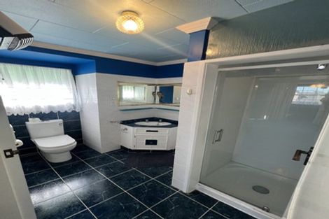 Photo of property in 2 Avon Street, Levin, 5510