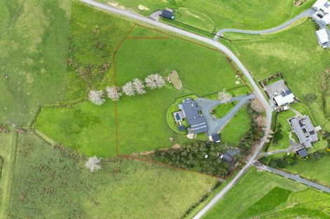 Photo of property in 331 Pukapuka Road, Pohuehue, Warkworth, 0983