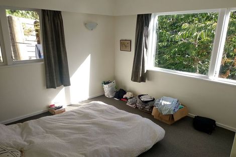 Photo of property in 21 Highbury Crescent, Highbury, Wellington, 6012