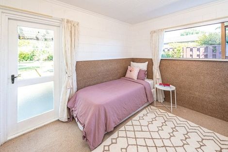 Photo of property in 19 Akepiro Place, Tawhero, Whanganui, 4501