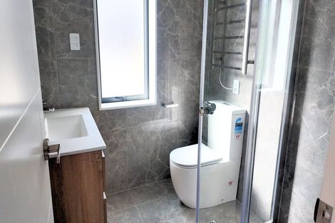 Photo of property in 44b Cyclarama Crescent, Massey, Auckland, 0614