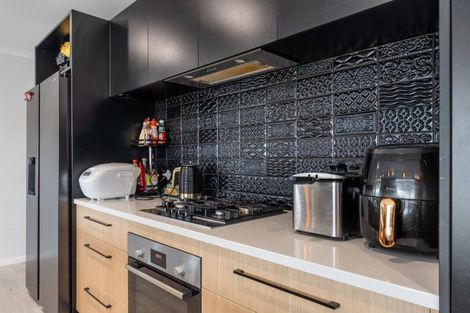 Photo of property in 5 Golf Vue Place, Castlecliff, Whanganui, 4501