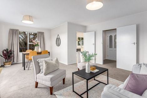 Photo of property in 214a Waddington Drive, Naenae, Lower Hutt, 5011