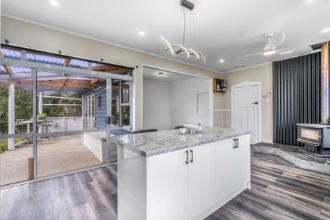 Photo of property in 27 Ferry Road, Edendale, 9825