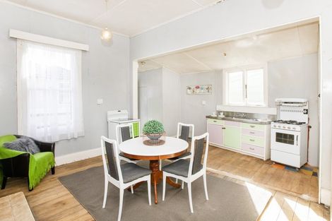 Photo of property in 12 Bayly Street, Te Hapara, Gisborne, 4010