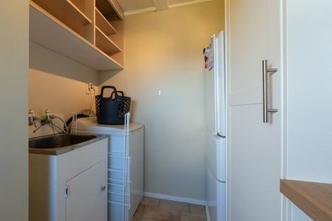 Photo of property in 14 Wattle Grove, Maungaraki, Lower Hutt, 5010
