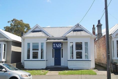 Photo of property in 120 Harbour Terrace, North Dunedin, Dunedin, 9016