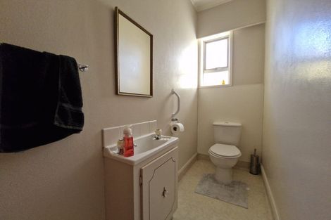 Photo of property in 113a Mcleod Street, Camberley, Hastings, 4120