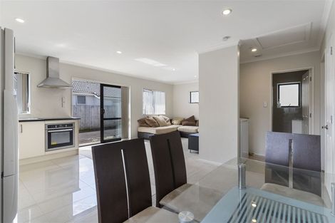 Photo of property in 371 Bucklands Beach Road, Bucklands Beach, Auckland, 2012