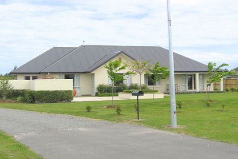 Photo of property in 4 Willowside Place, Amberley, 7410