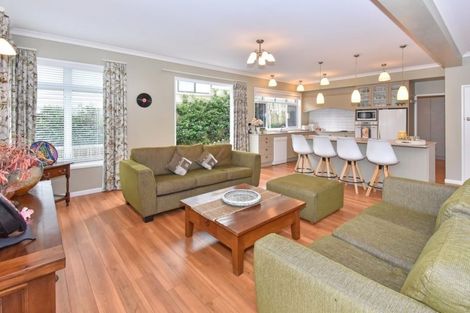 Photo of property in 10 Marwan Crescent, The Gardens, Auckland, 2105