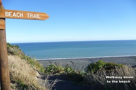 Photo of property in 59 Ocean Beach Road, Tairua, 3508