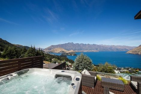 Photo of property in 9 Vanda Place, Fernhill, Queenstown, 9300