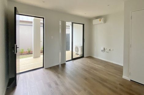 Photo of property in 4 Whai Hua Lane, Mangere Bridge, Auckland, 2022