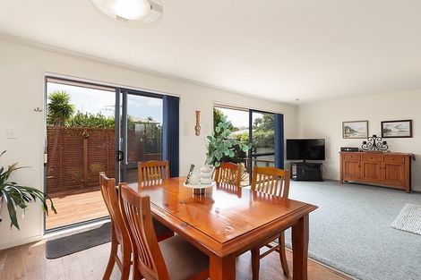 Photo of property in 9a Beach Street, Whakatane, 3120
