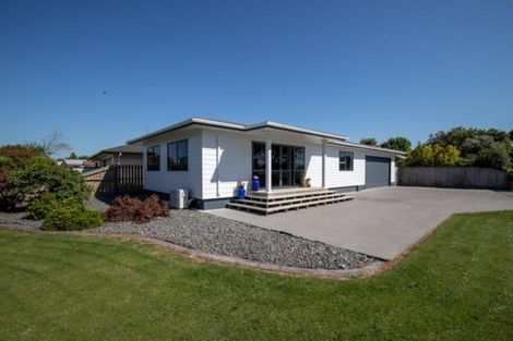 Photo of property in 1 Mcmillan Street, Ngatea, 3503