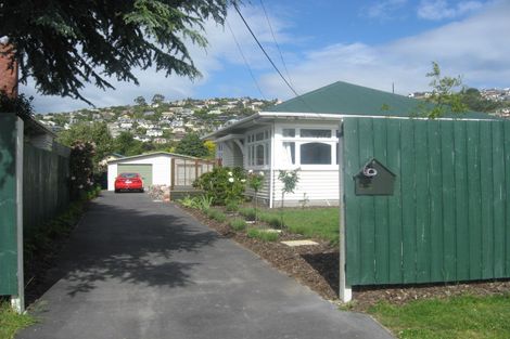 Photo of property in 32 Birdwood Avenue, Beckenham, Christchurch, 8023